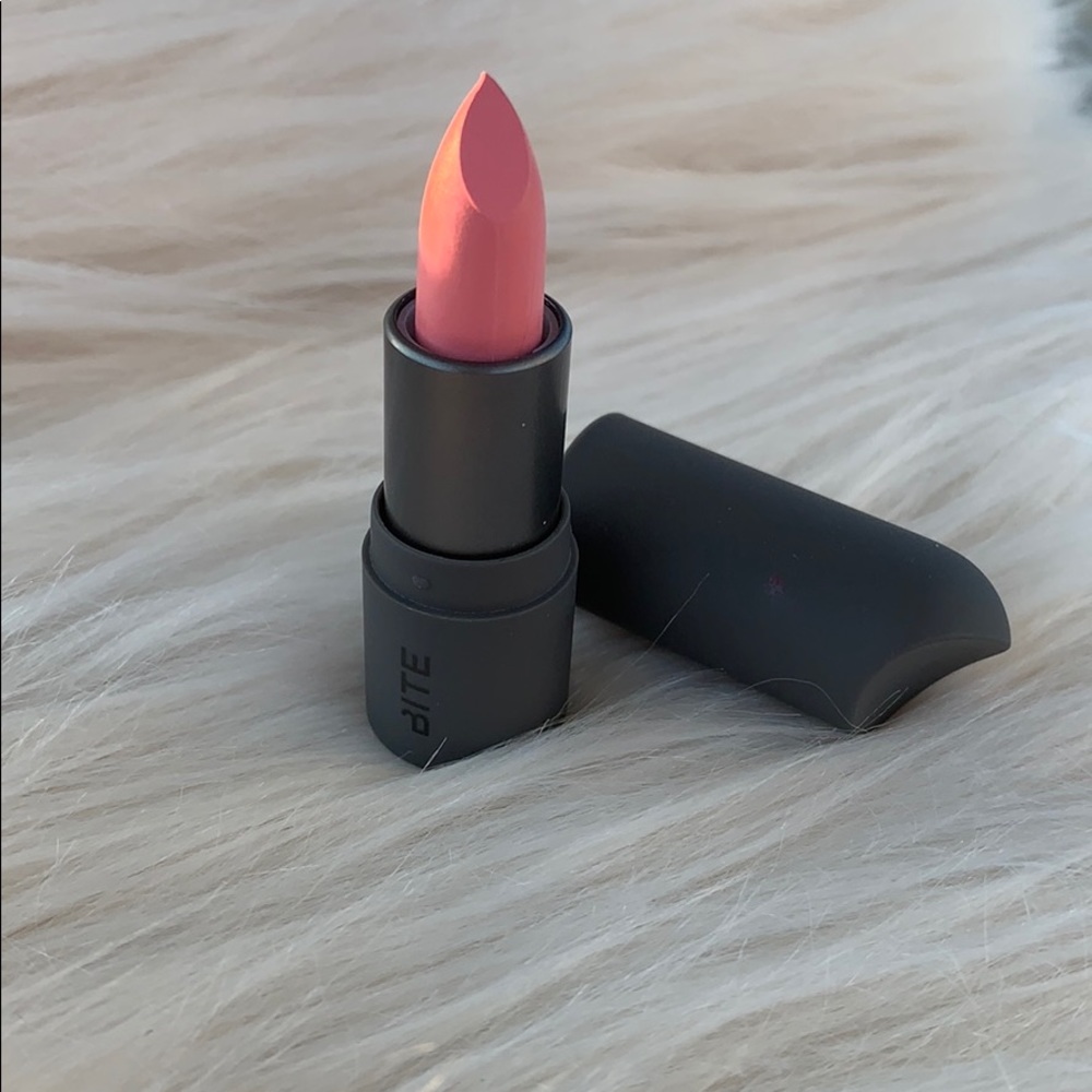 Bite Amuse Bouche Lipstick